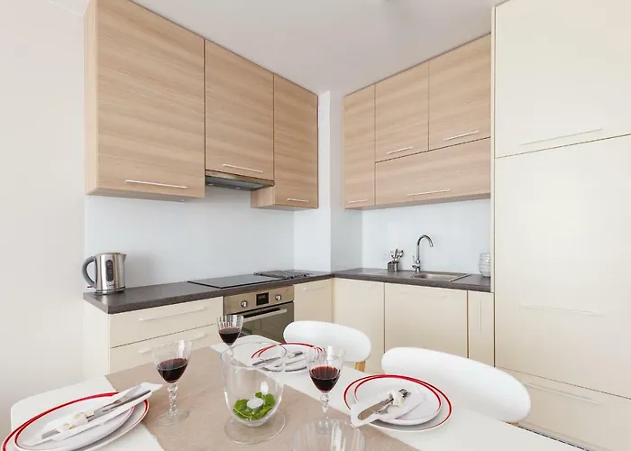 Raval - Soft Beige *